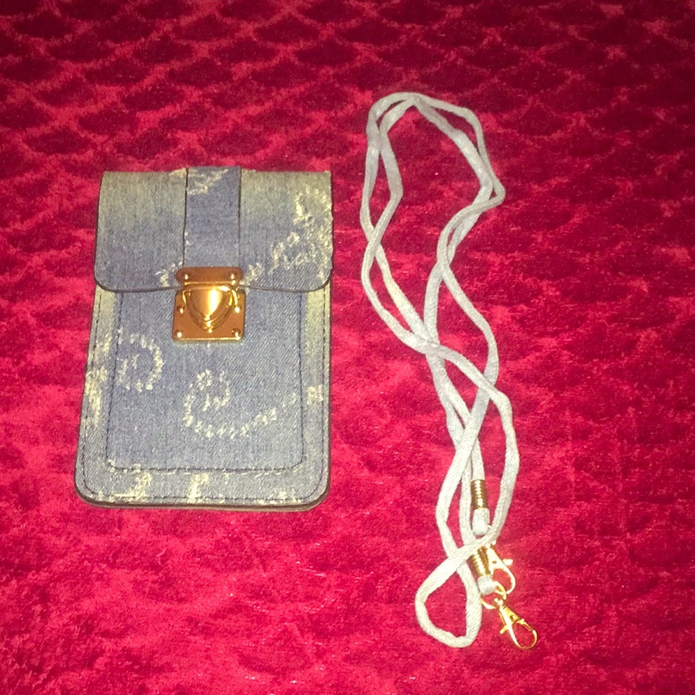 Denim Crossbody w/Attachable Strap